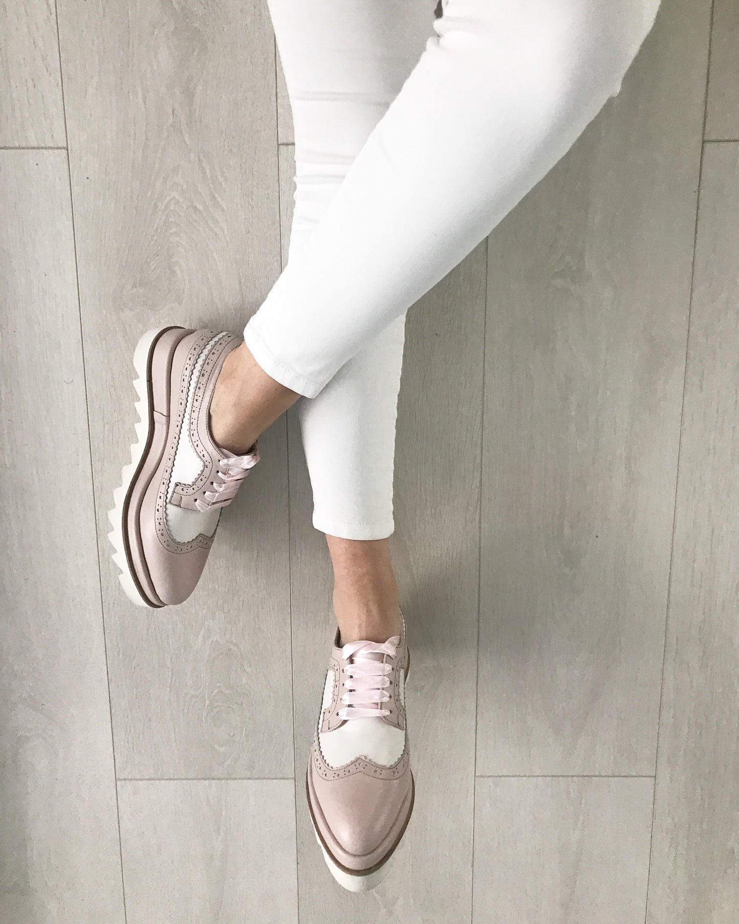 Pantofi Oxford OXF02