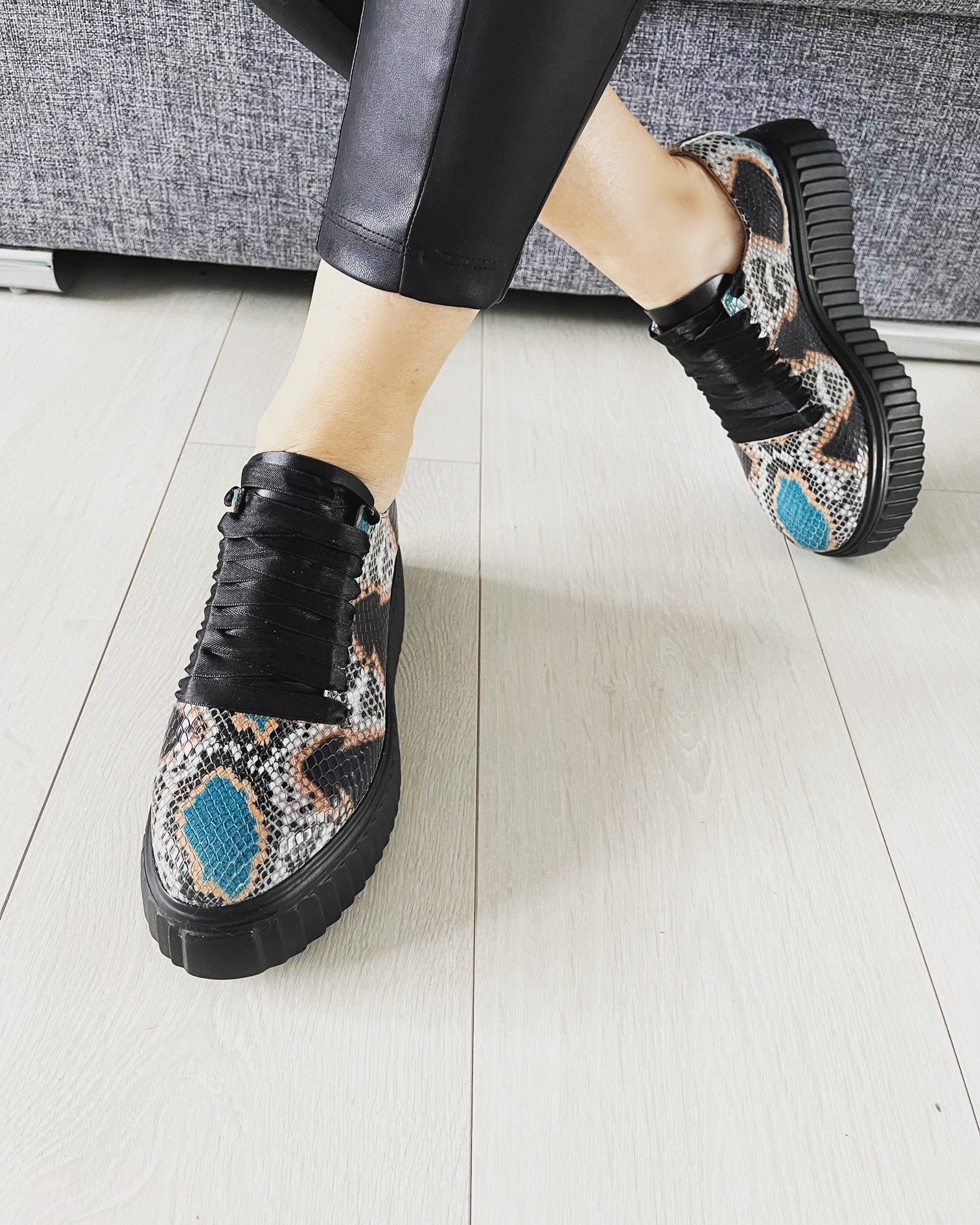 Pantofi Venus VNS05SL